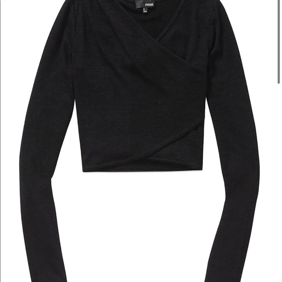Classic , long sleeve wrap t-shirt.  **SOLD ** - Picture 4 of 4